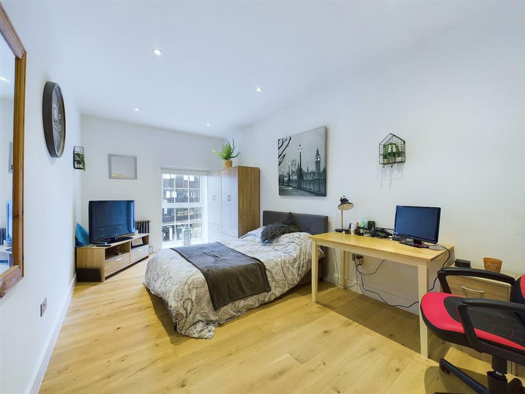 Additional image 12 of High Street, Croydon