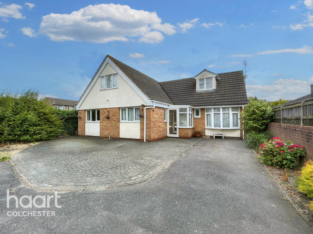 St Andrews Gardens, Colchester