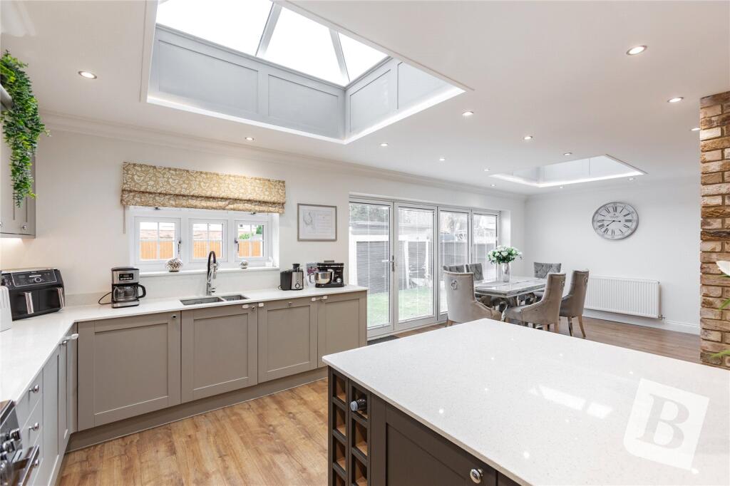 Additional image 9 of Hatch Road, Pilgrims Hatch, Brentwood, Essex, CM15