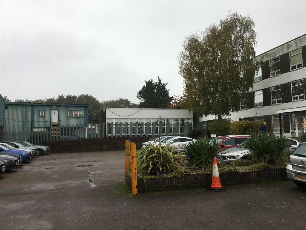 Additional image 5 of 1 Stepfield, Eastern Industrial Estate, CM8