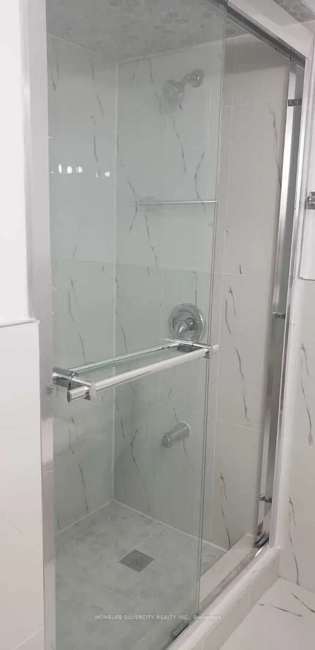 Additional image 34 of 6 Amboise Cres