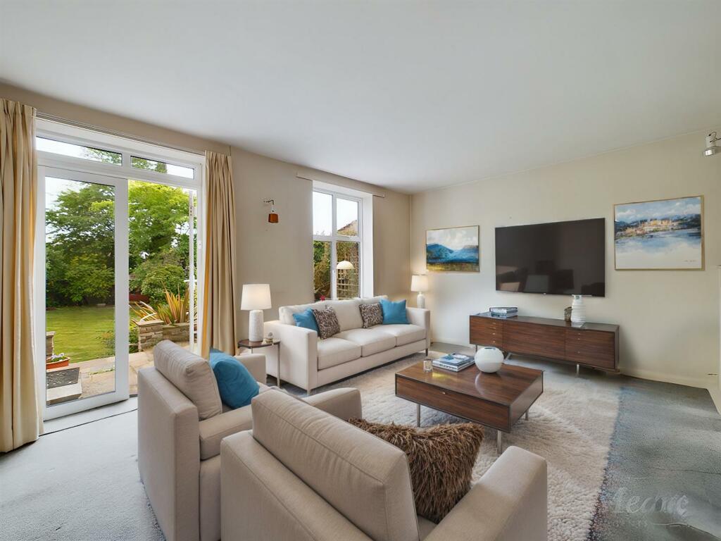 Additional image 16 of Hurst Way, South Croydon