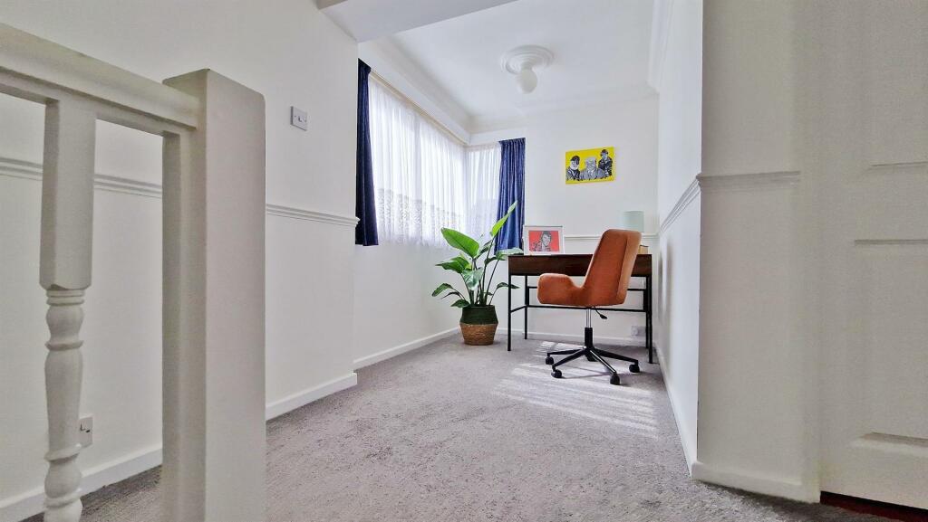 Additional image 17 of Kirby Road, Walton On The Naze