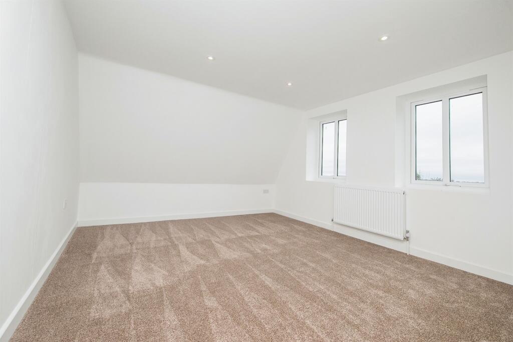 Additional image 12 of Rectory Road, Little Oakley, Harwich