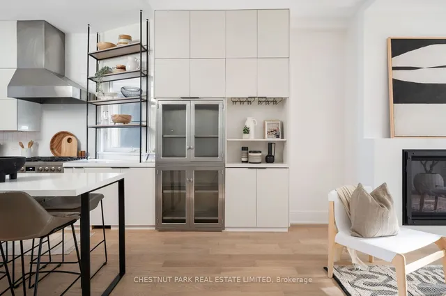 Additional image 10 of 14 Wellesley Ave