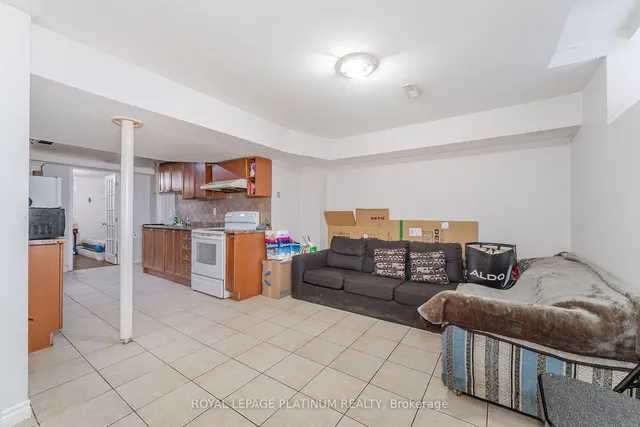 Additional image 35 of 59 Parkside Dr