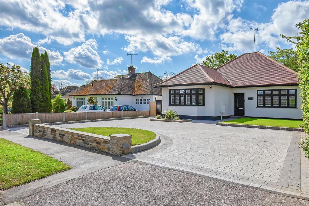 Additional image 31 of Newmans Drive, Hutton Burses