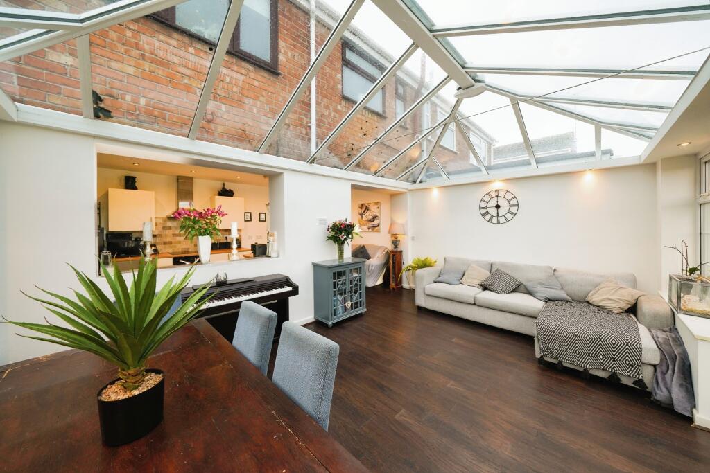 Additional image 10 of Homecrofts, Little Neston, Neston, Cheshire, CH64