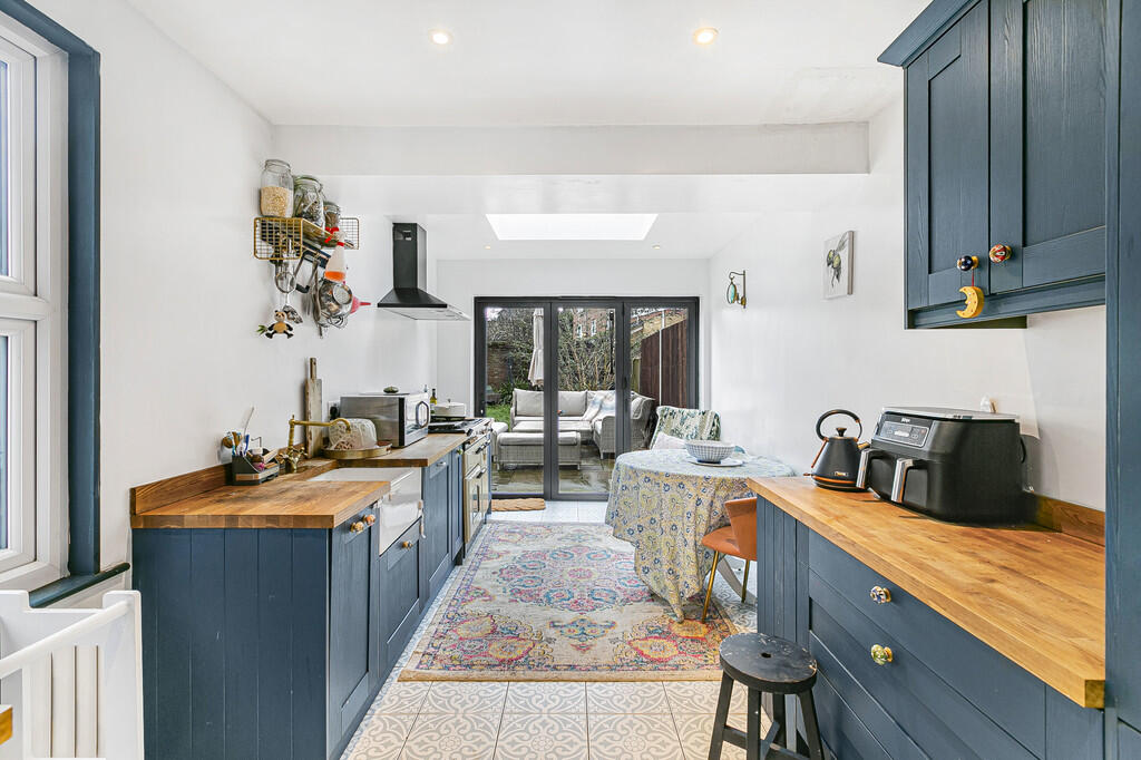 Additional image 18 of Dering Road, Croydon