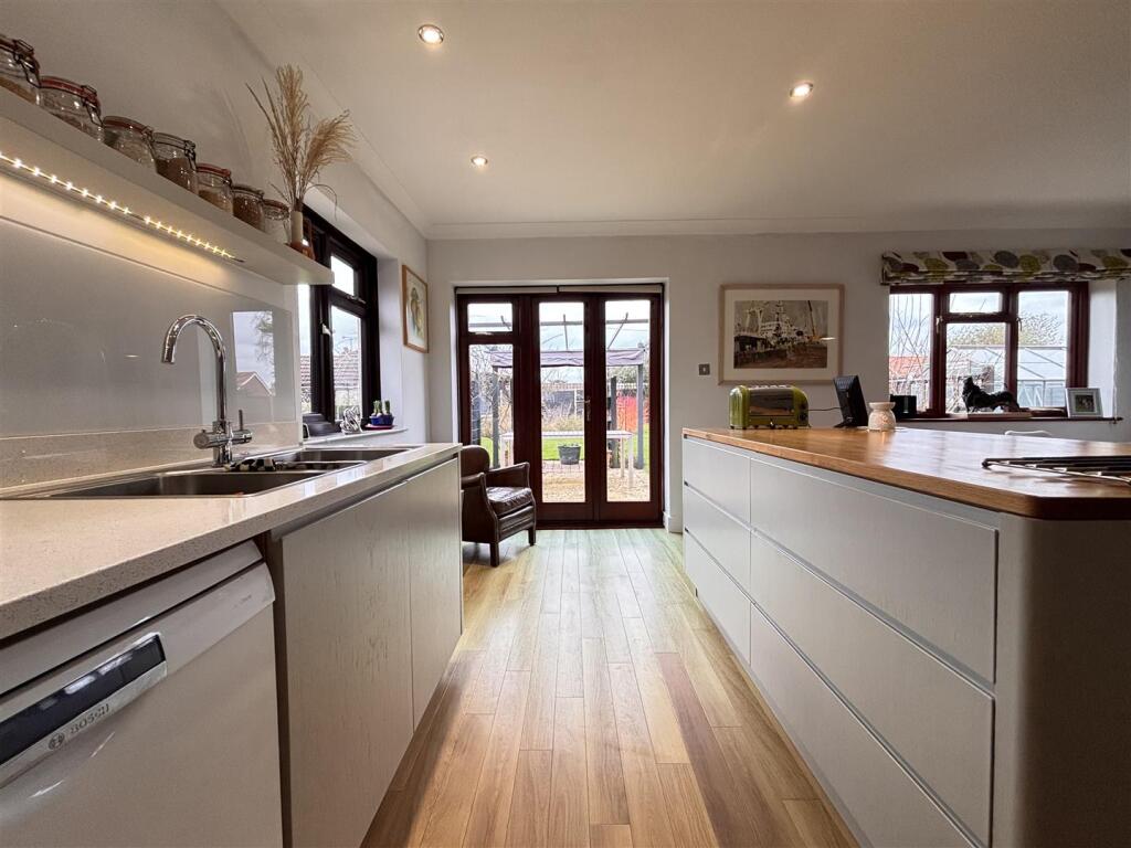 Additional image 5 of Windmill Road, Bradfield