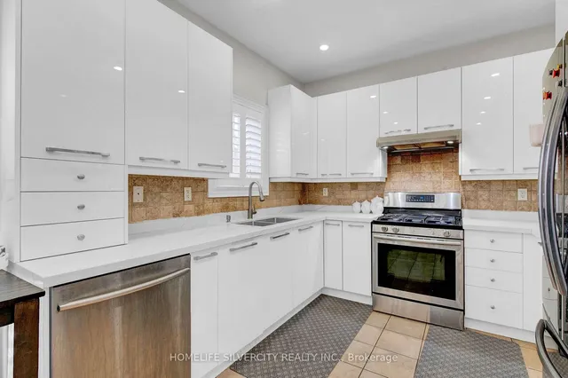 Additional image 10 of 85 Stoneylake Ave