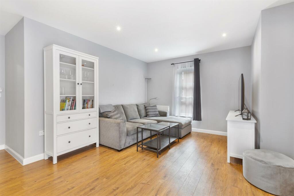 Additional image 4 of Seaton Road, Mitcham