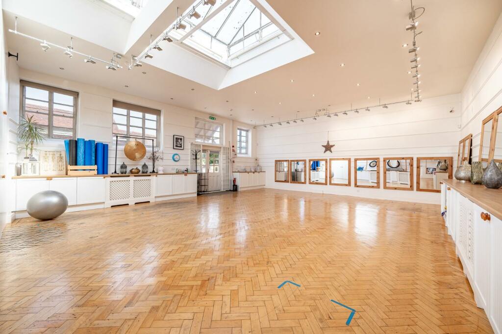 Additional image 16 of High Street, Dunmow