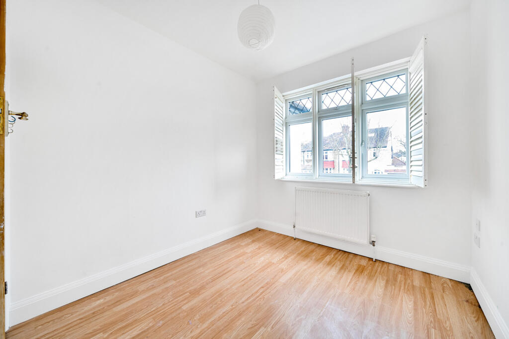 Additional image 13 of Ridgemount Avenue, Croydon