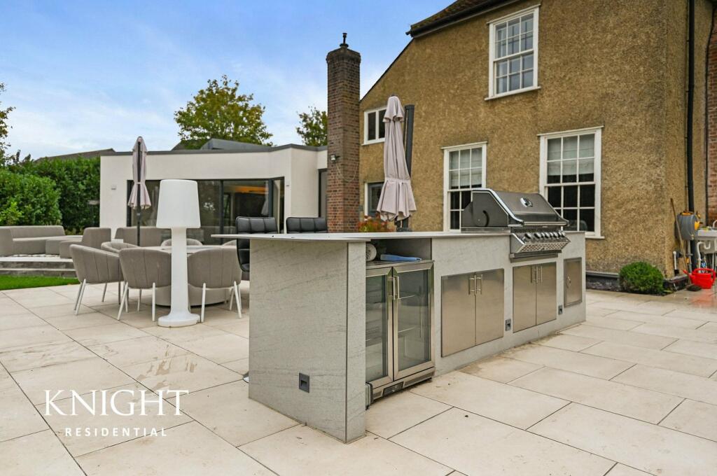 Additional image 24 of Coggeshall Road, Braintree, CM77