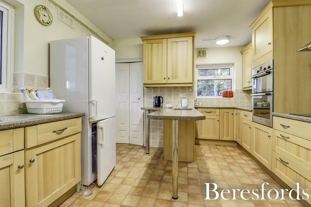 Additional image 5 of Warley Mount, Warley, CM14