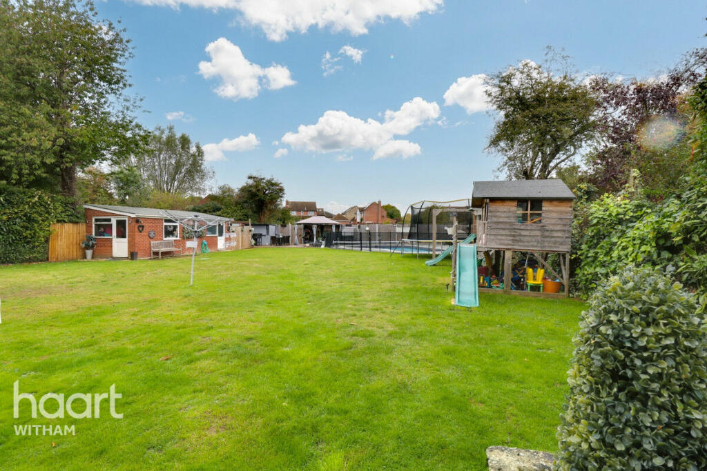 Additional image 25 of Powers Hall End, Witham