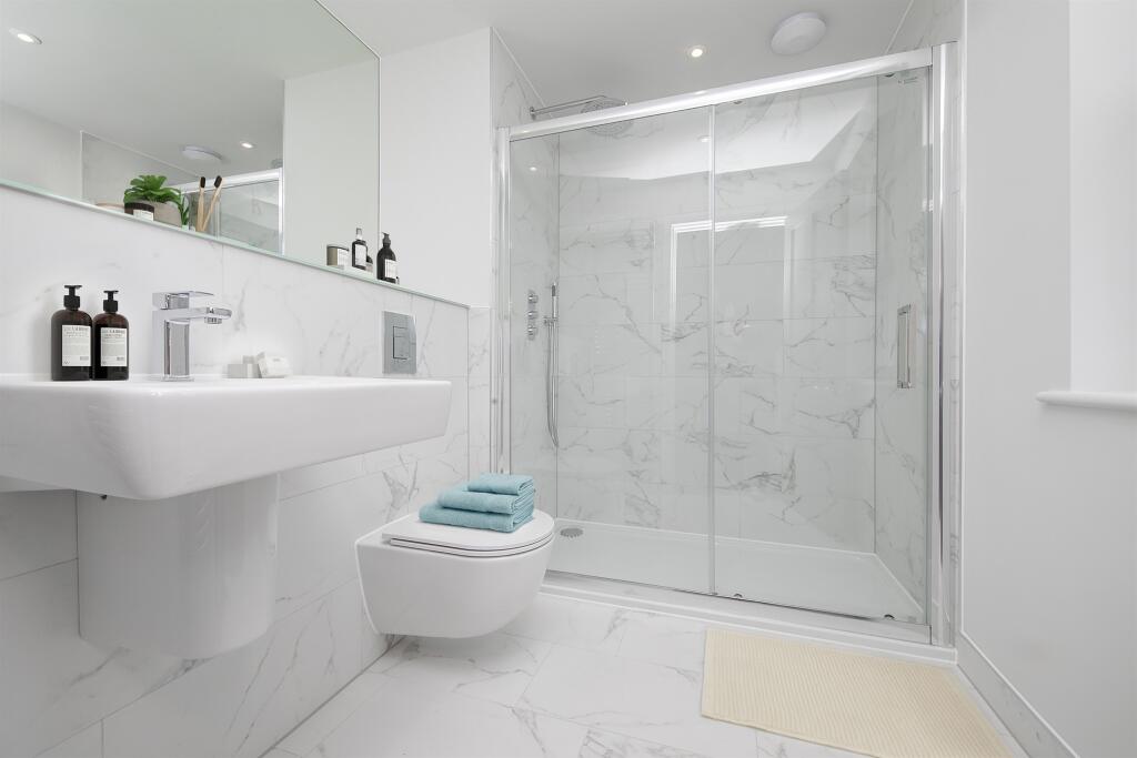 Additional image 9 of Manningtree Park, Mistley, Manningtree