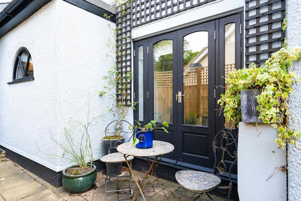 Additional image 19 of Peter Street, Stock, CM4