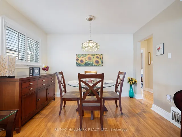 Additional image 7 of 11 Eden Park Rd