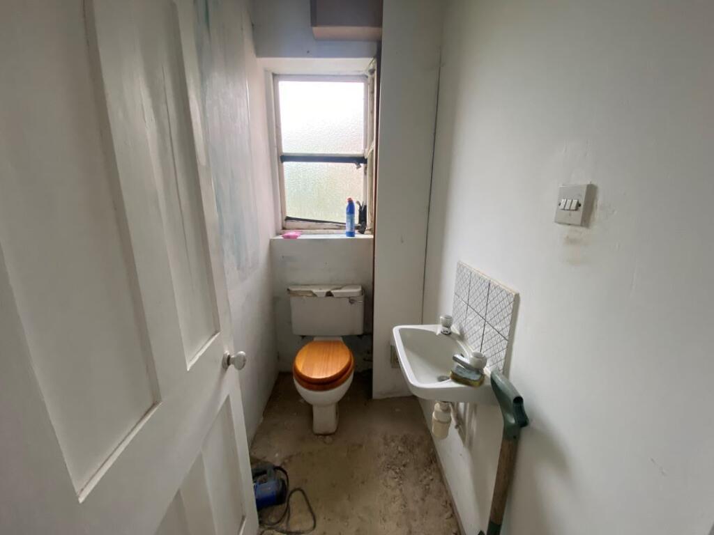 Additional image 18 of Wakes Colne Lodge, Lower Green, Wakes Colne, Colchester, Essex, CO6 2AZ