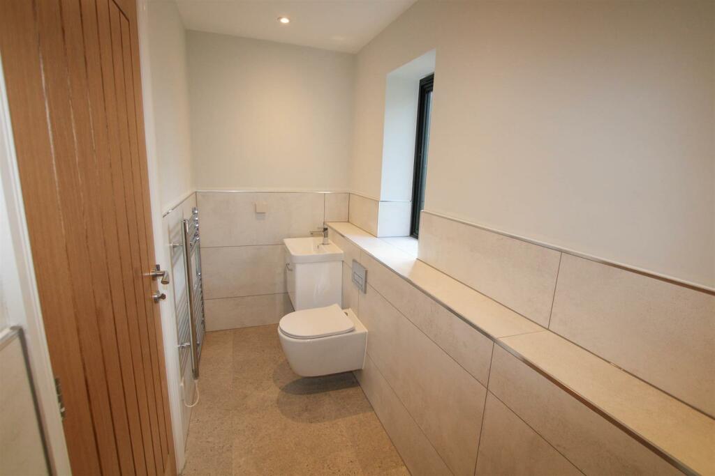 Additional image 15 of Broomhills Chase, Little Burstead, Billericay