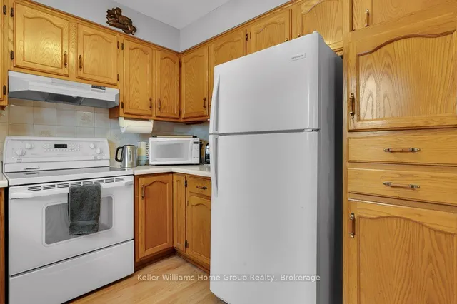 Additional image 10 of 4 Market St