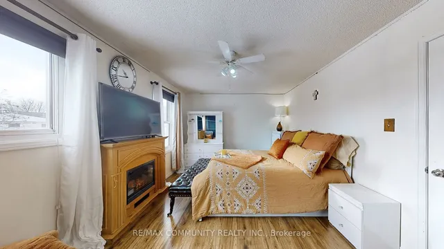 Additional image 20 of 27 Granada Cres
