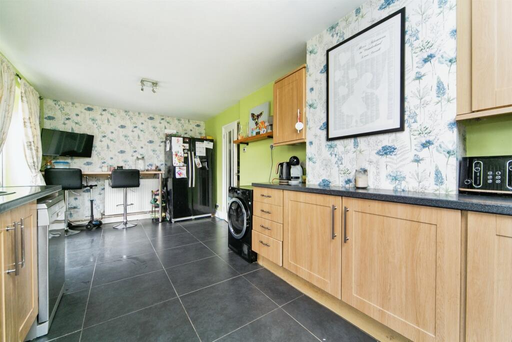 Additional image 3 of The Boulevard, Great Sutton, Ellesmere Port