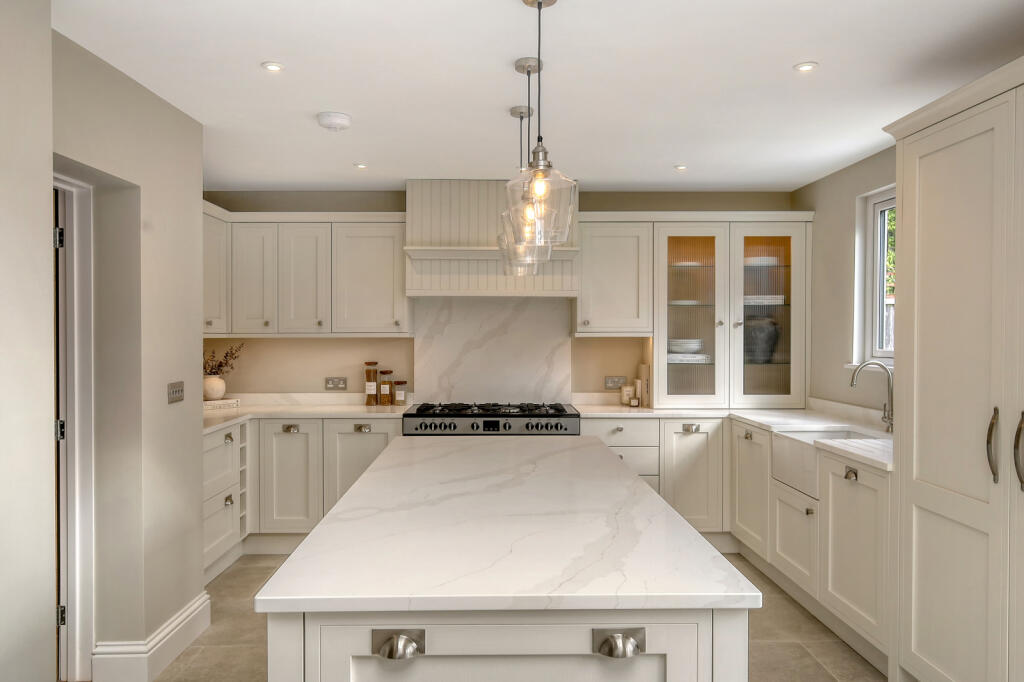 Additional image 3 of West Mersea, CO5