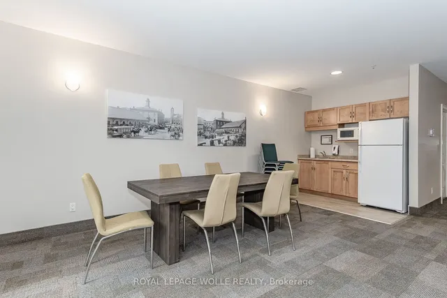 Additional image 29 of 165 Duke St Unit 315