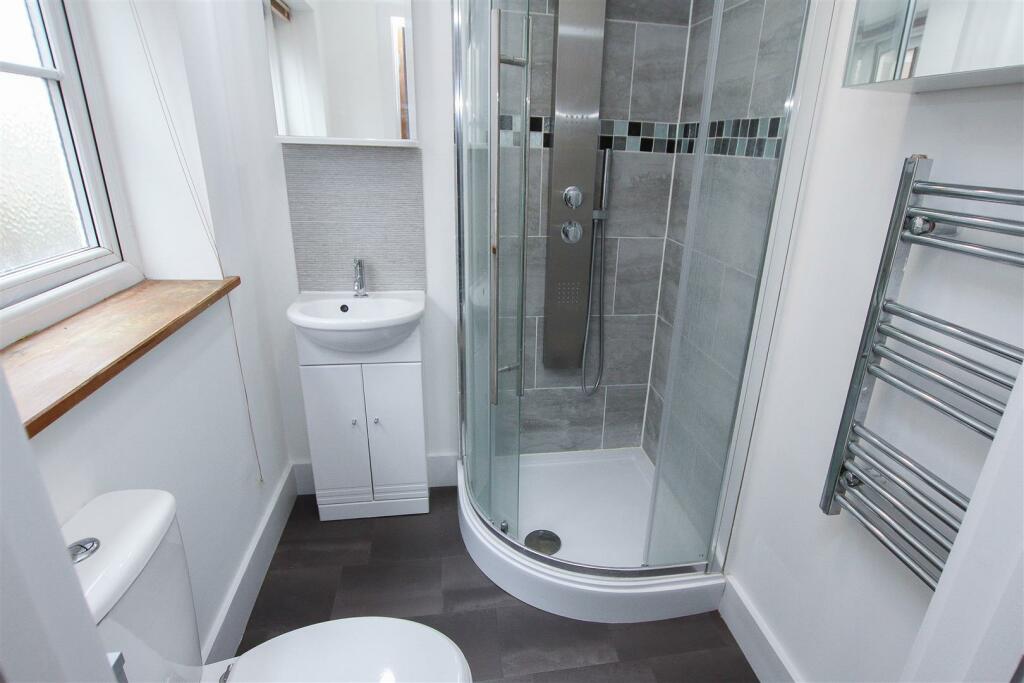 Additional image 18 of Great Fox Meadow, Kelvedon Hatch