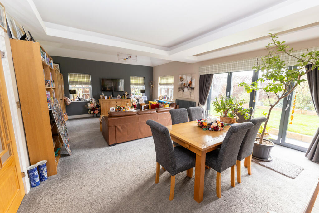 Additional image 15 of Queensway, Clacton-On-Sea, CO15 5