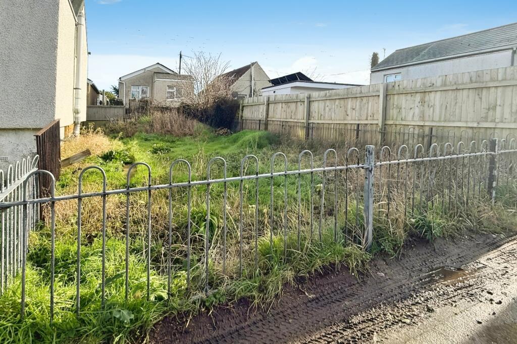 Additional image 2 of Hillman Avenue, Jaywick, Clacton-on-Sea