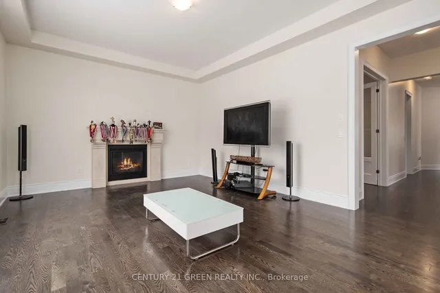 Additional image 14 of 13 Foothills Cres