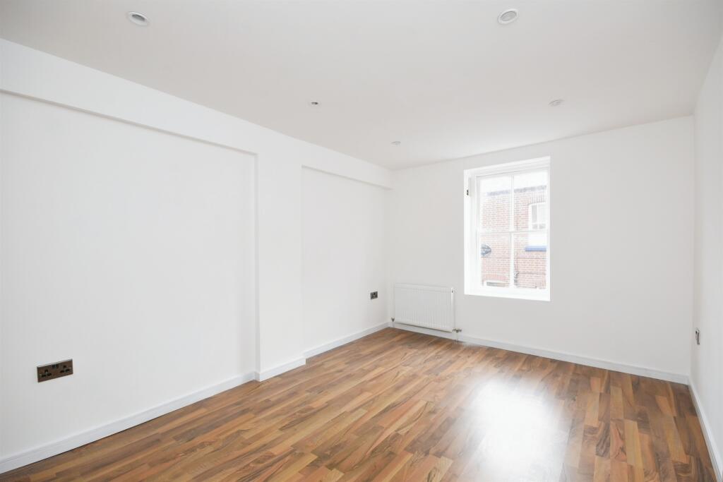 Additional image 5 of Church Street, Coggeshall, Colchester