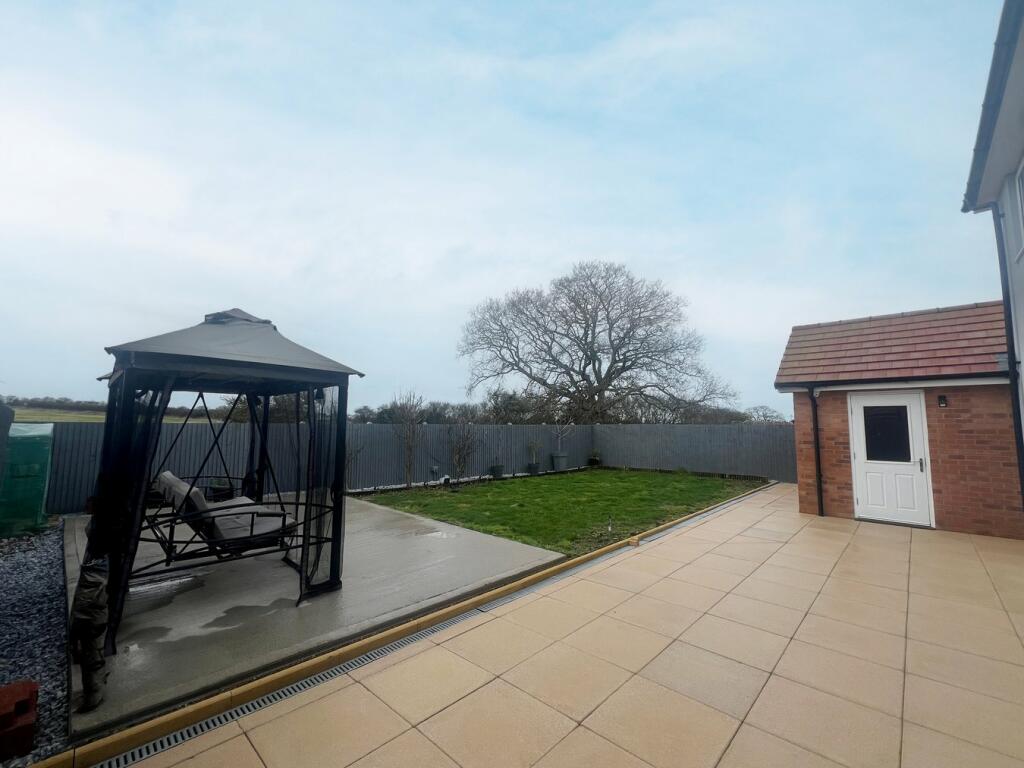 Additional image 34 of The Creek, Walton on the Naze, CO14