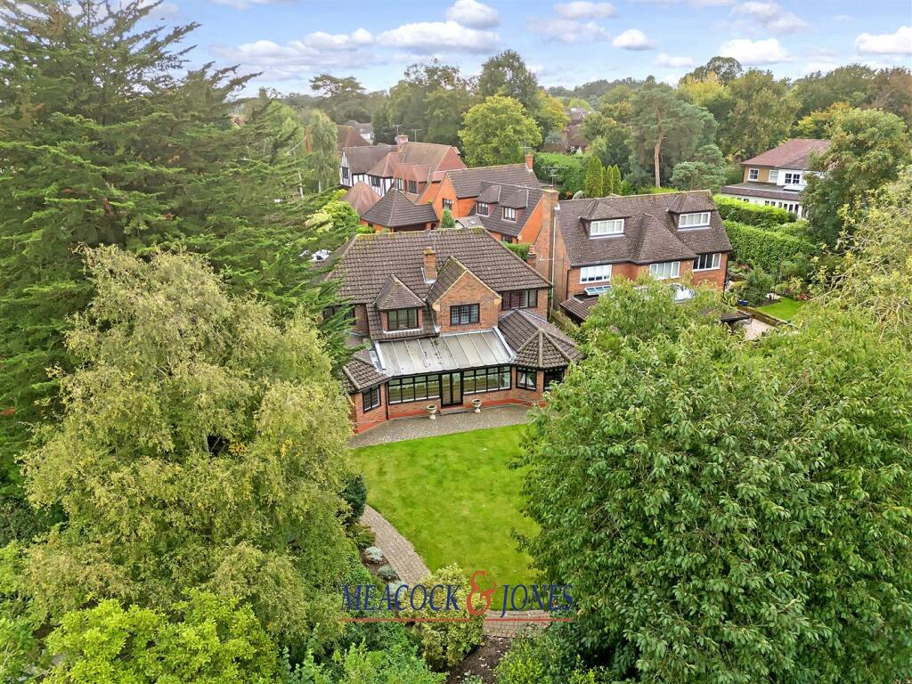 Additional image 35 of Hutton Gate, Hutton Mount, Brentwood