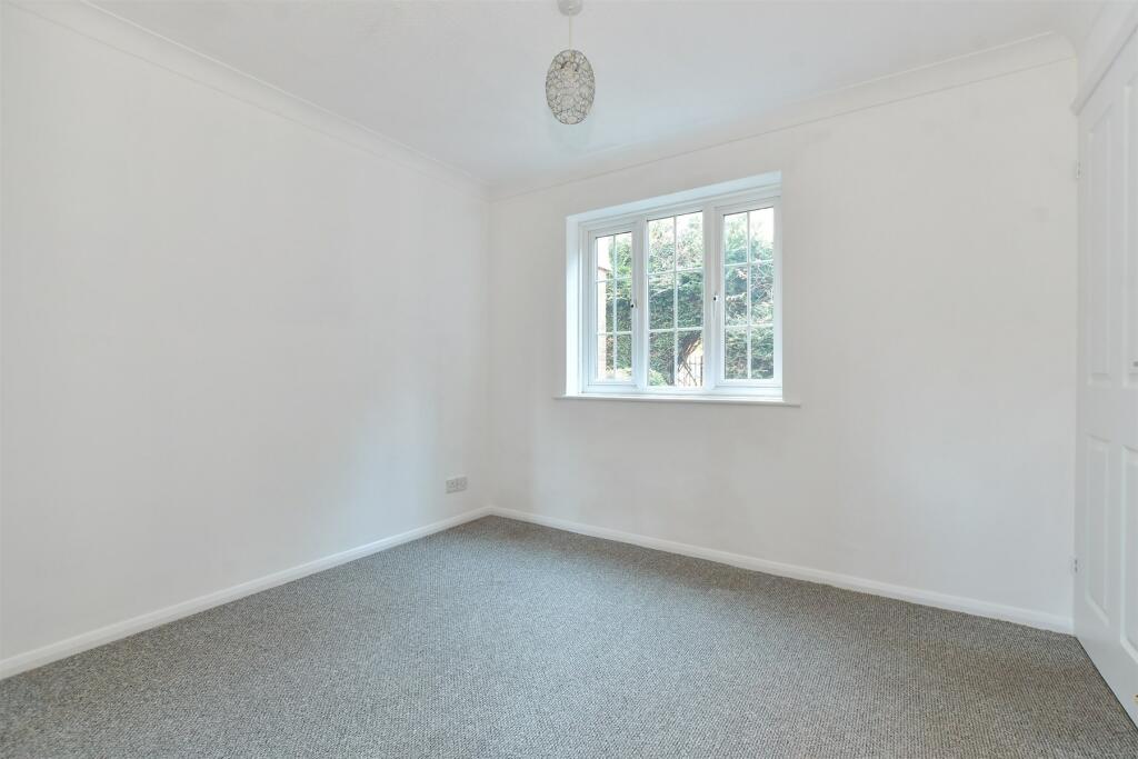 Additional image 4 of Fitzroy Close, Billericay, Essex