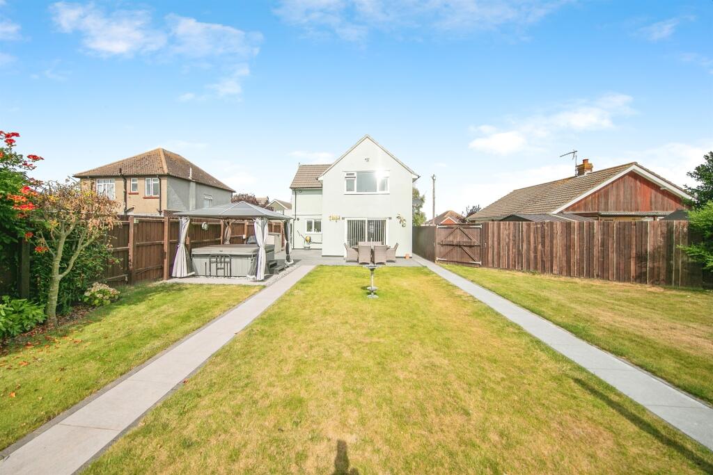 Additional image 16 of Colchester Road, Holland-On-Sea, Clacton-On-Sea