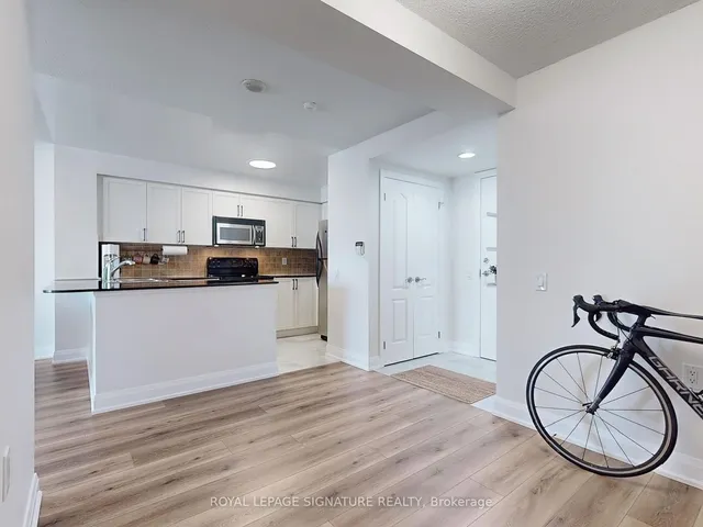 Additional image 23 of 21 Hillcrest Ave Unit 1807