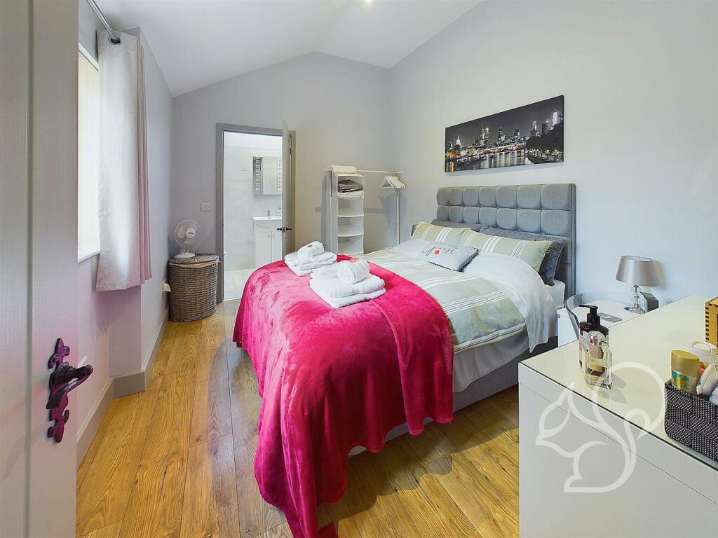 Additional image 33 of High Street, Acton