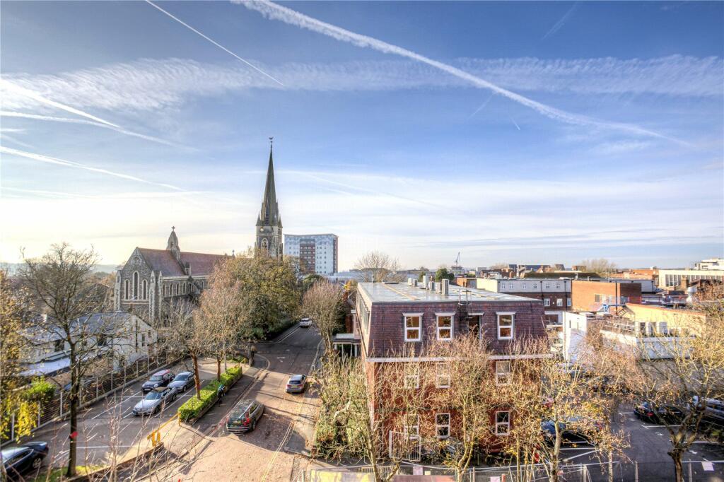 Additional image 10 of Ingrave House, 8 Ingrave Road, CM15