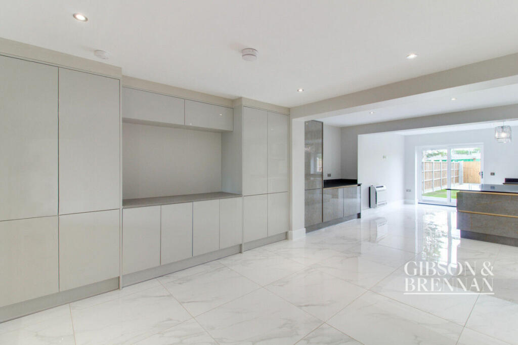 Additional image 10 of Noak Hill Road, Billericay, CM12