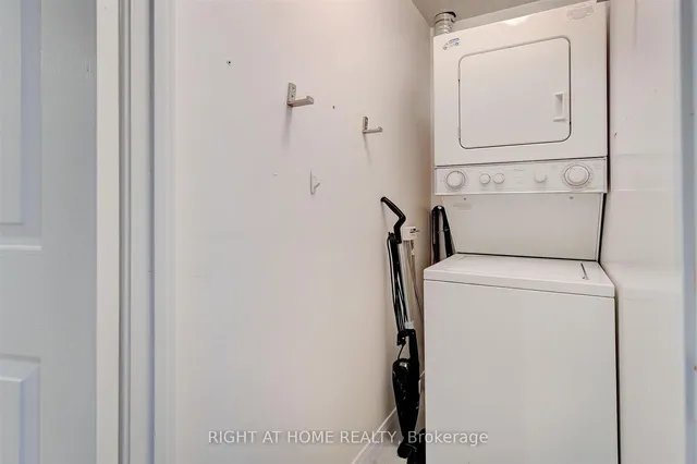 Additional image 17 of 388 Bloor St Unit 507