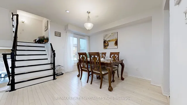 Additional image 9 of 94 Flamingo Cres