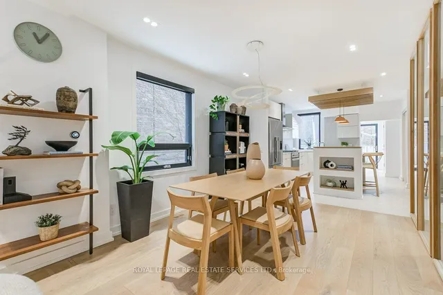 Additional image 9 of 96 Pinewood Ave