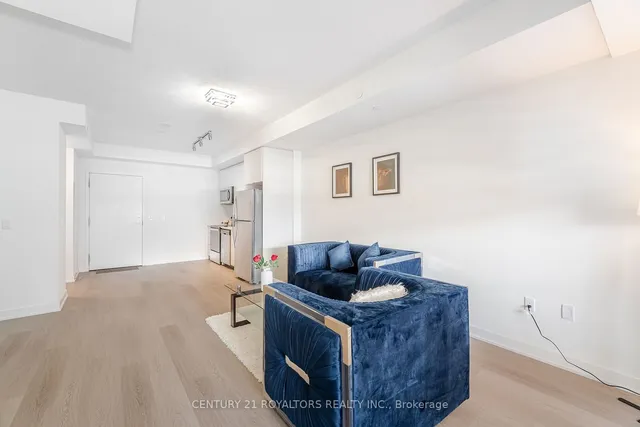 Additional image 30 of 859 The Queens Way Unit 509