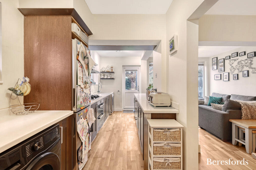 Additional image 8 of Cedar Road, Hutton, CM13