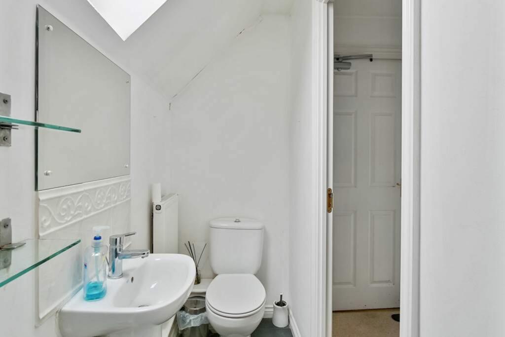 Additional image 13 of Bardsley Close, Colchester CO4